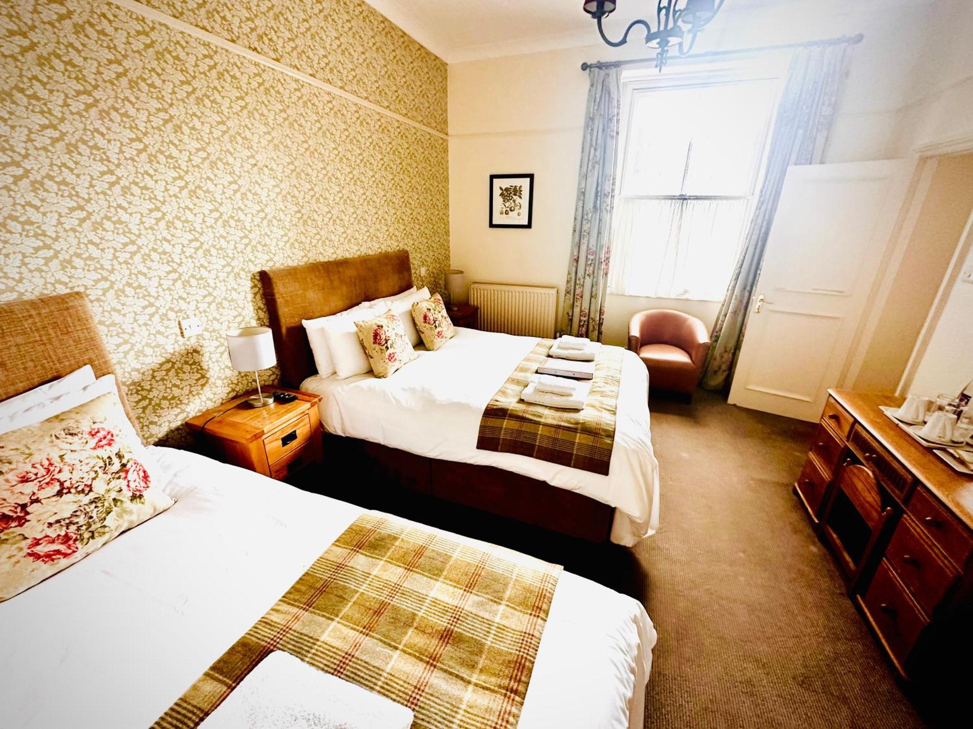 George Hotel & Granary Frome Rum bild